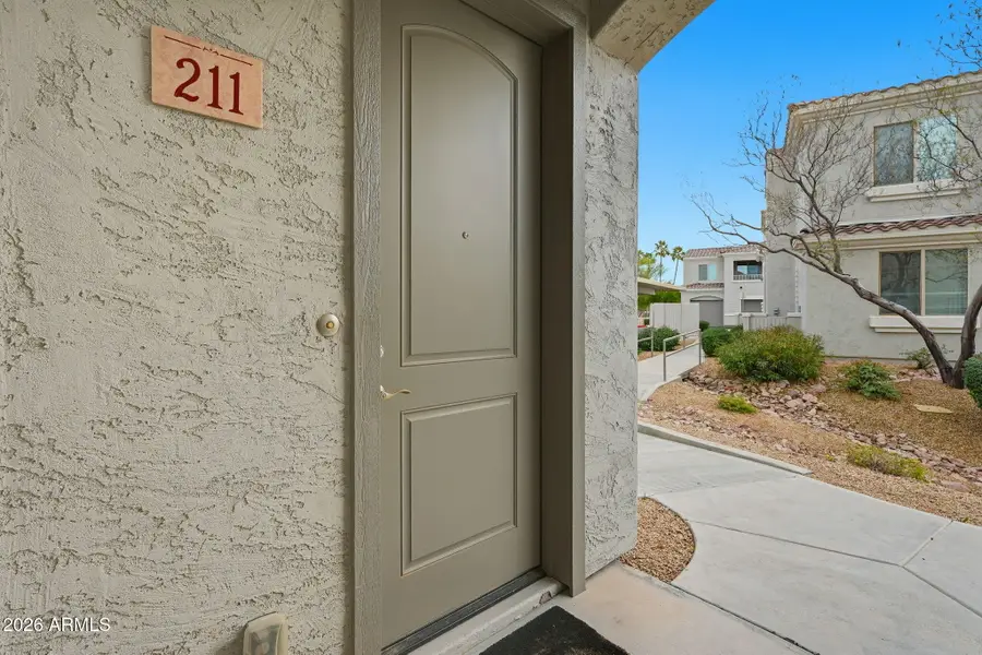 900 S Canal Drive #211, Chandler, AZ 85225 - Image #3