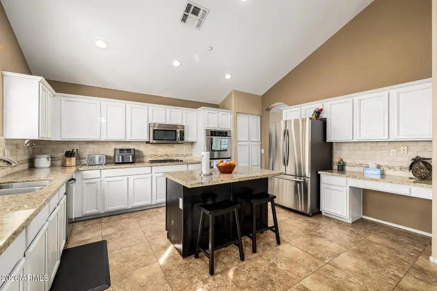 6753 W El Cortez Place, Peoria, AZ 85383 - Image #2