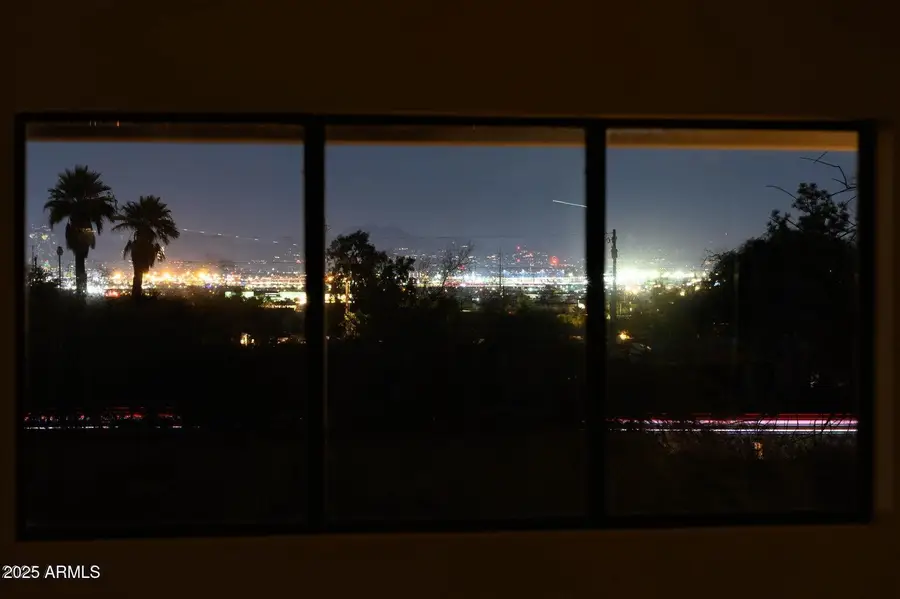 2315 E South Mountain Avenue, Phoenix, AZ 85042 - #2