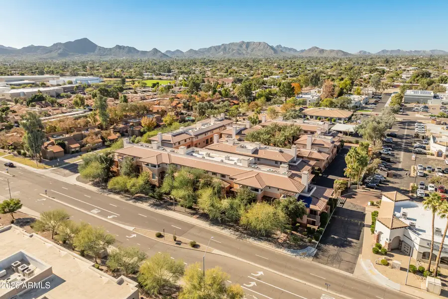6940 E Cochise Road #1026, Paradise Valley, AZ 85253 - Image #3