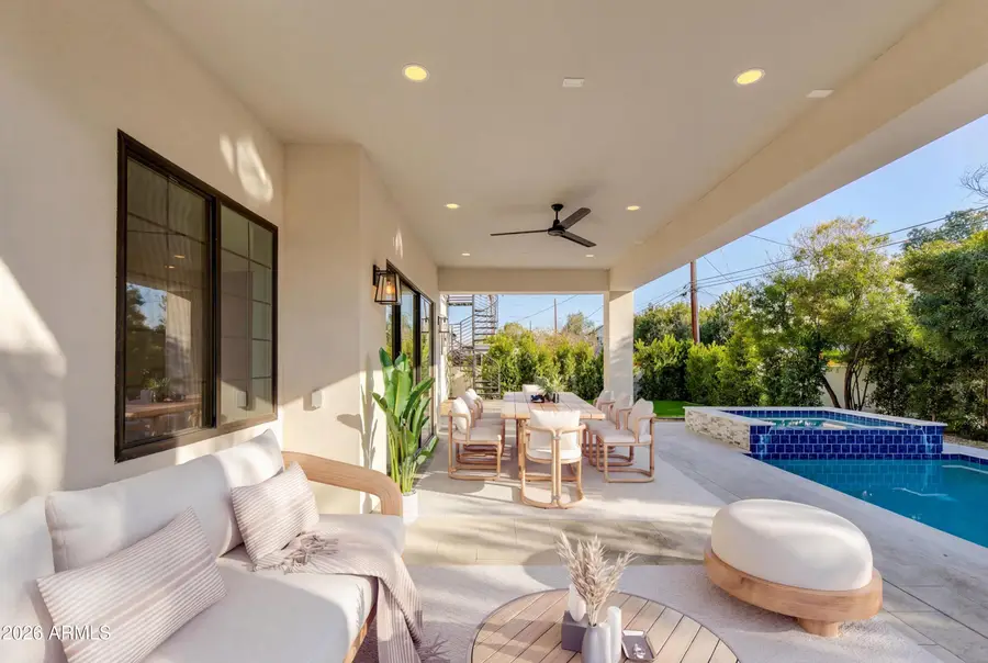 3834 N 34th Street, Phoenix, AZ 85018 - Image #2