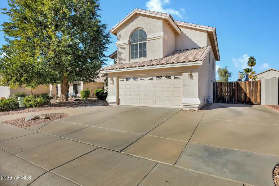 1090 W Raven Drive, Chandler, AZ 85286 - Image #2
