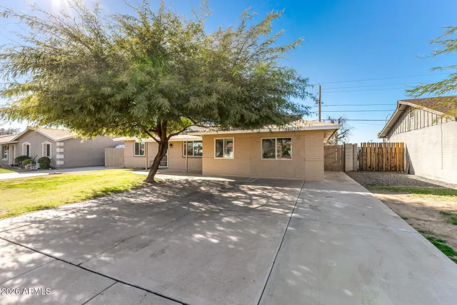 7630 N 42nd Lane, Phoenix, AZ 85051 - Image #2