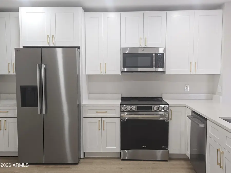 720 E Franklin Avenue, Mesa, AZ 85204 - Image #2