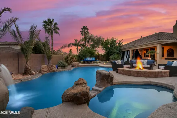 245 N Parkview Court, Litchfield Park, AZ 85340