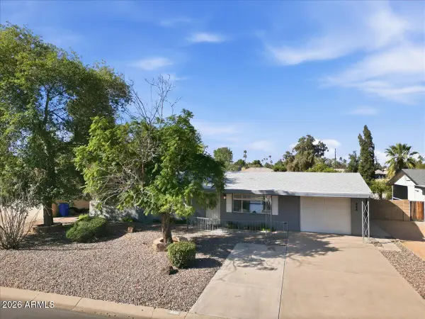 848 S Saranac Avenue, Mesa, AZ 85208