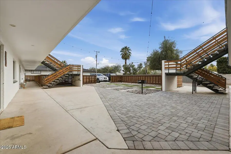 813 E Marlette Avenue, Phoenix, AZ 85014 - Image #3