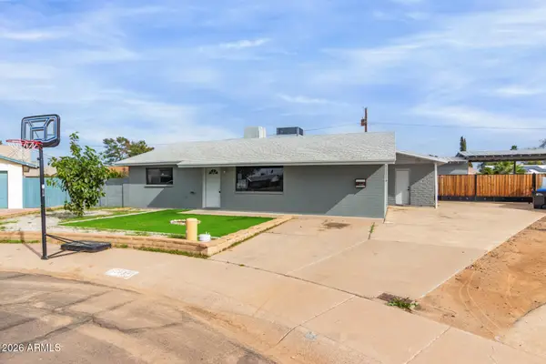 15039 N 24th Place, Phoenix, AZ 85032