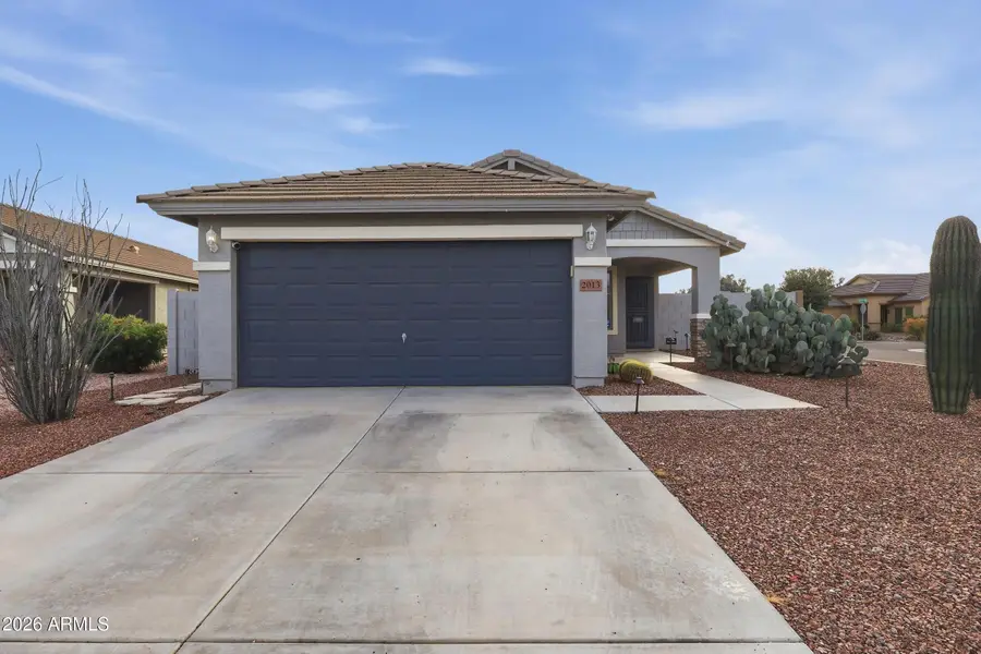 2013 W Prospector Way, San Tan Valley, AZ 85144 - Image #2