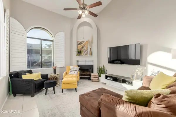 1718 S Longmore Street #34, Mesa, AZ 85202