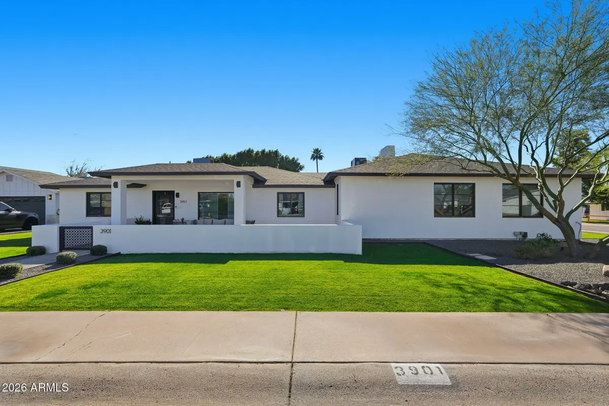 3901 E Weldon Avenue, Phoenix, AZ 85018 - Image #1