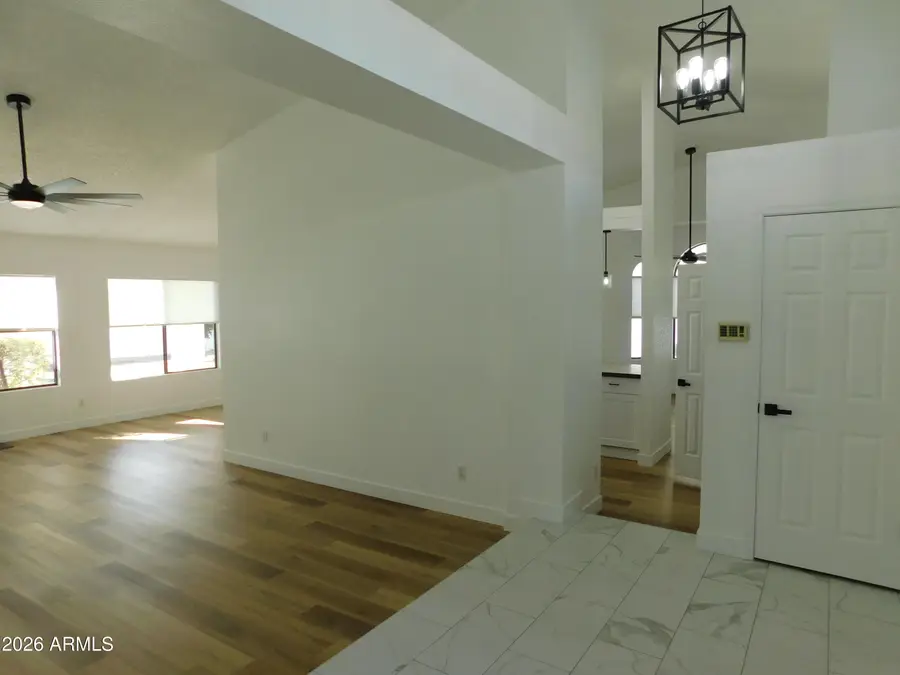 901 E Stanford Avenue, Gilbert, AZ 85234 - Image #3