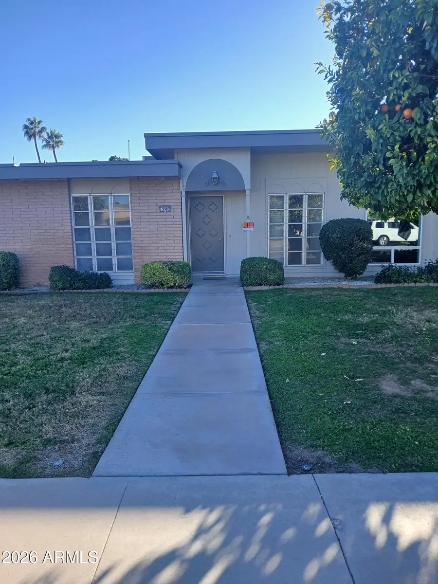 9905 W Hawthorn Drive, Sun City, AZ 85351 - Image #2