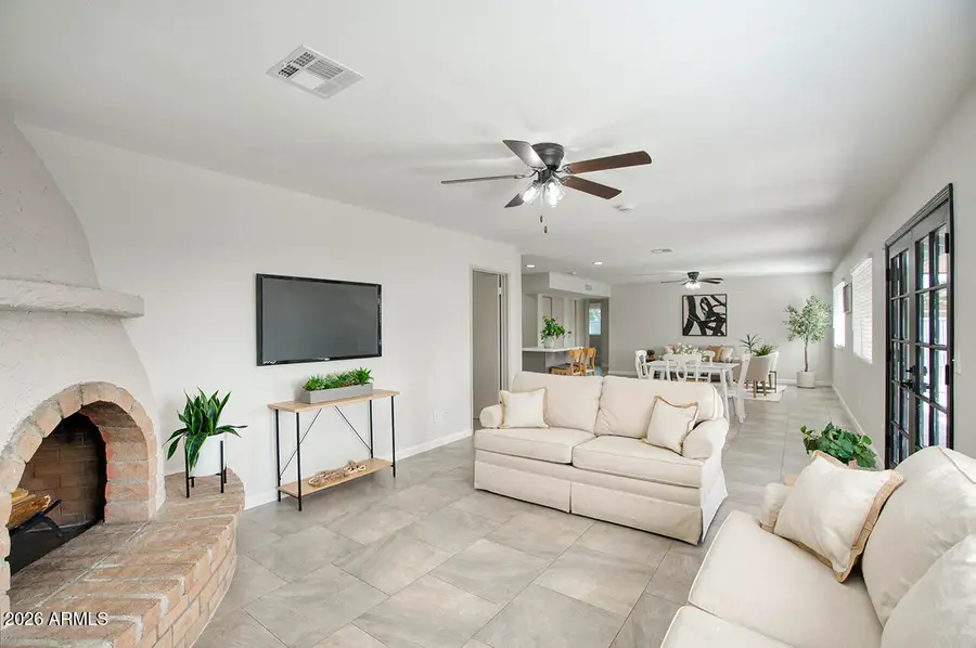 4511 W Sandra Terrace, Glendale, AZ 85306 - Image #2