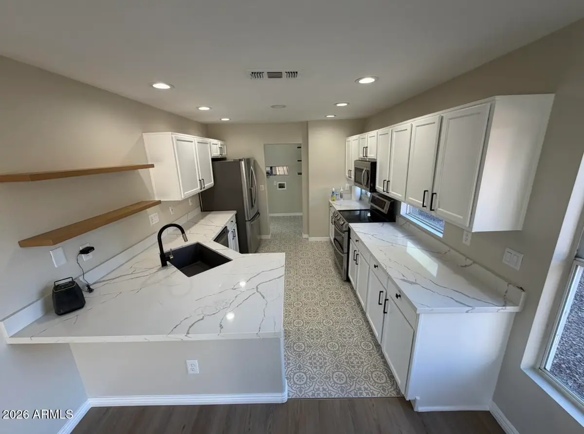 17606 N 17th Place #1109, Phoenix, AZ 85022 - Image #1