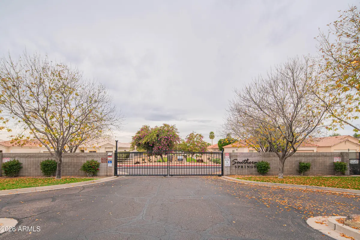 2621 E Pecan Road, Phoenix, AZ 85040 - Image #1