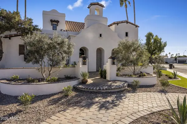 8127 E Del Capitan Drive, Scottsdale, AZ 85258