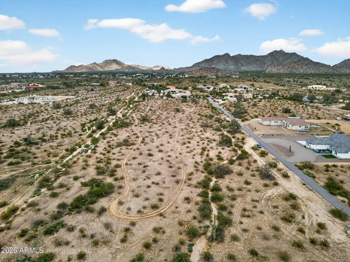 9950 N Ginger Way #E, Casa Grande, AZ 85194 - Image #1