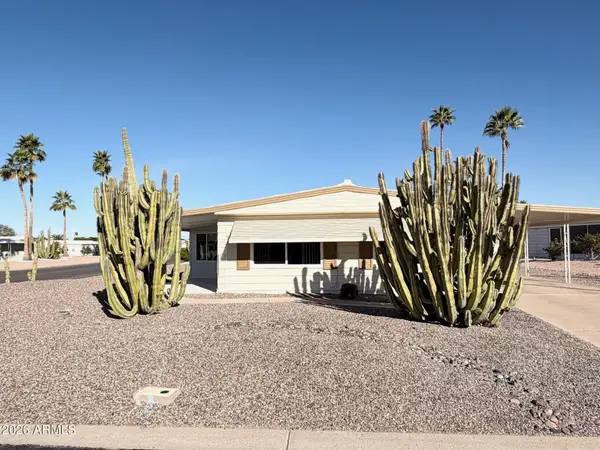 735 S Park View Circle, Mesa, AZ 85208