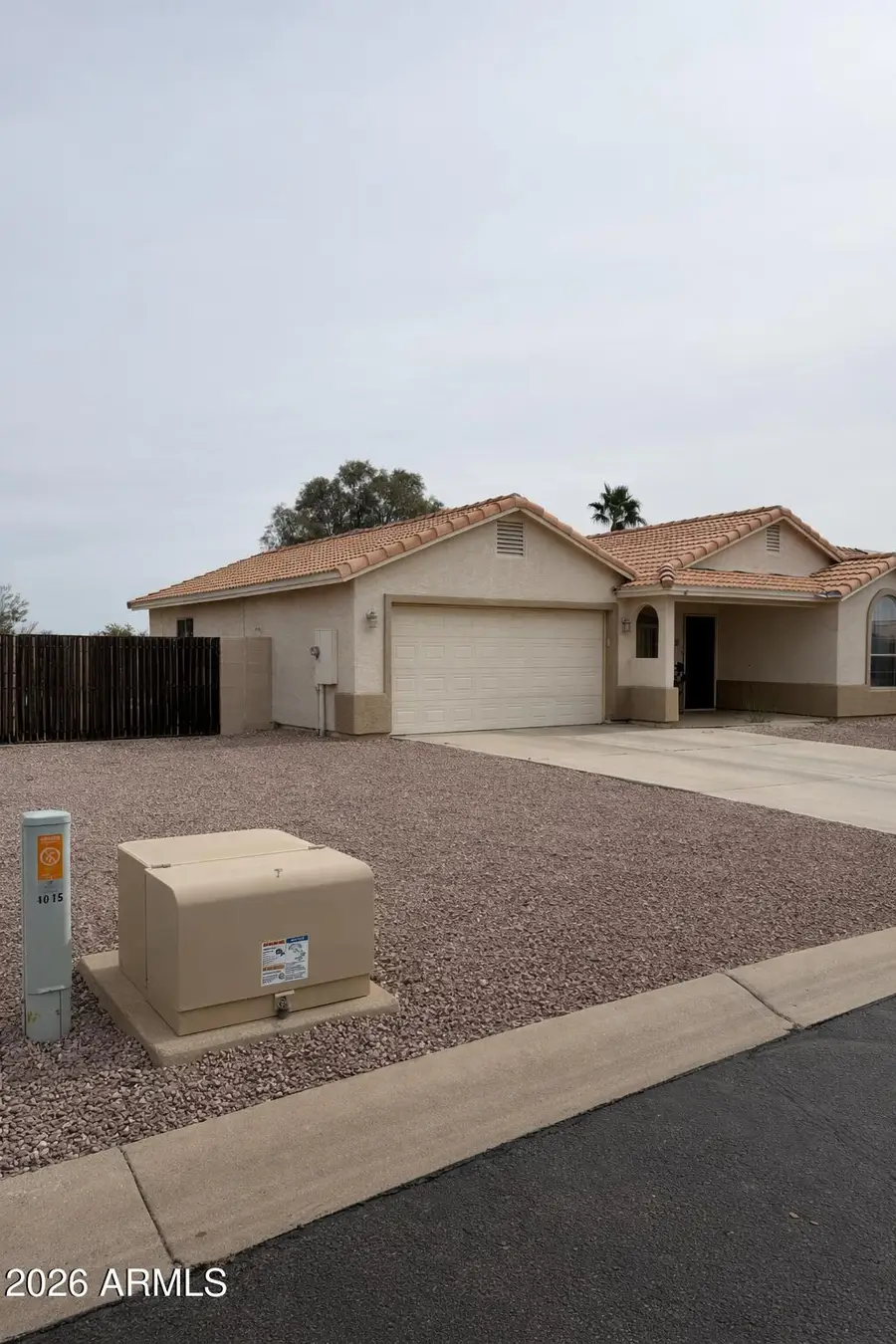 1015 E Lincolnwood Circle, Casa Grande, AZ 85194 - Image #2