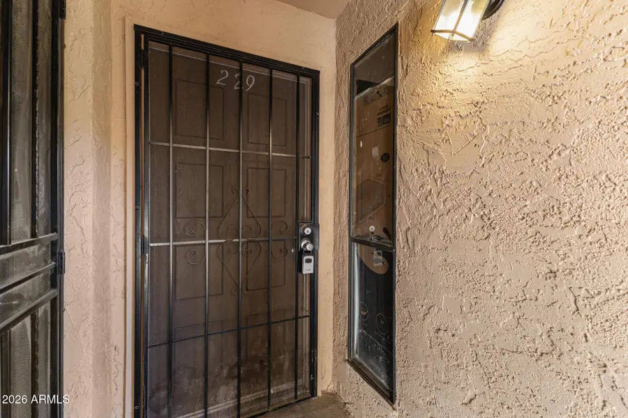 3131 W Cochise Drive #229, Phoenix, AZ 85051 - Image #2