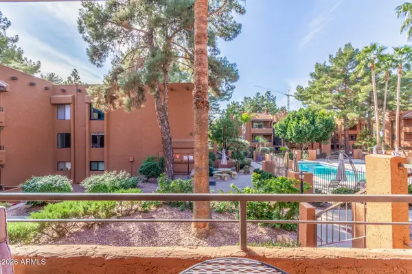 4704 E Paradise Village Parkway #226, Phoenix, AZ 85032
