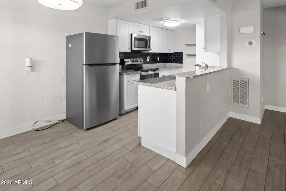 2132 W Glenrosa Avenue #C85, Phoenix, AZ 85015 - Image #1