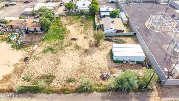 1724 W Desert Cove Avenue, Phoenix, AZ 85029