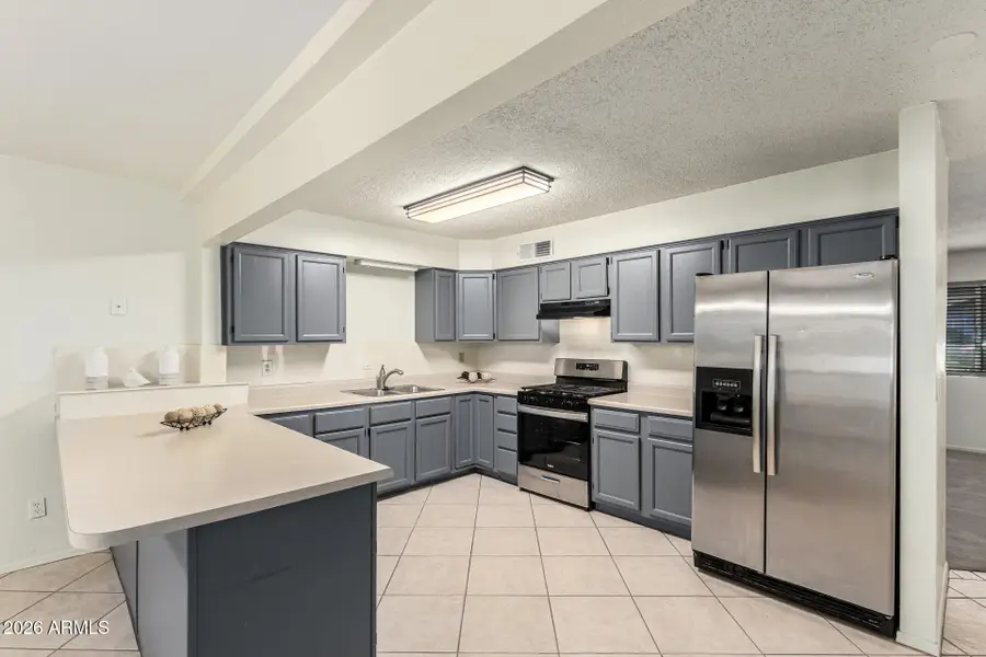 1136 E Caldwell Street, Phoenix, AZ 85042 - Image #2