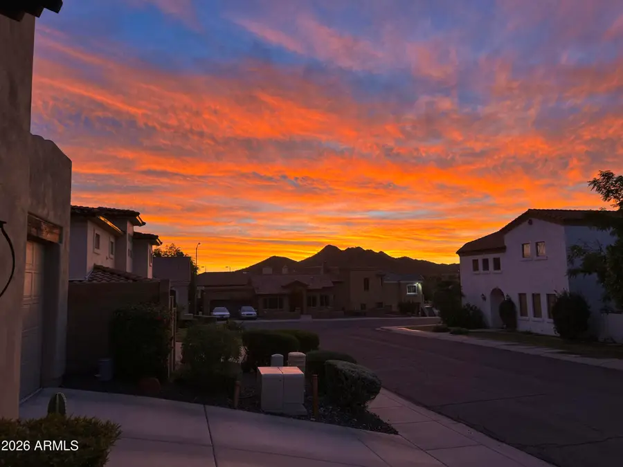 1732 E Gelding Drive, Phoenix, AZ 85022 - #2