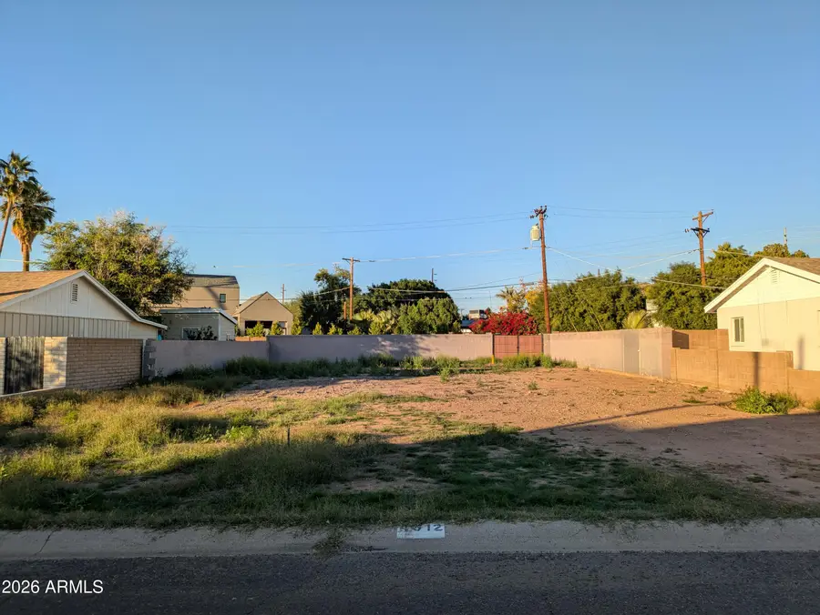 4512 E Turney Avenue #129, Phoenix, AZ 85018 - Image #3