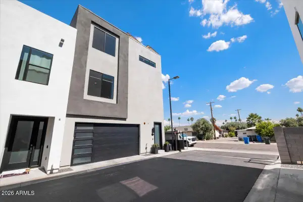 4331 N 27th Place, Phoenix, AZ 85016