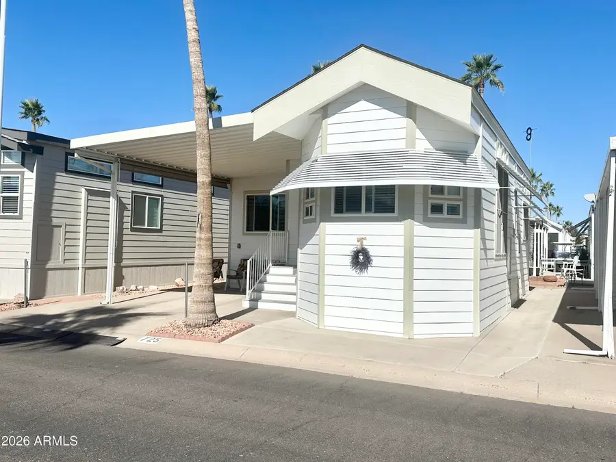 725 S Emerald Drive, Apache Junction, AZ 85119 - #3