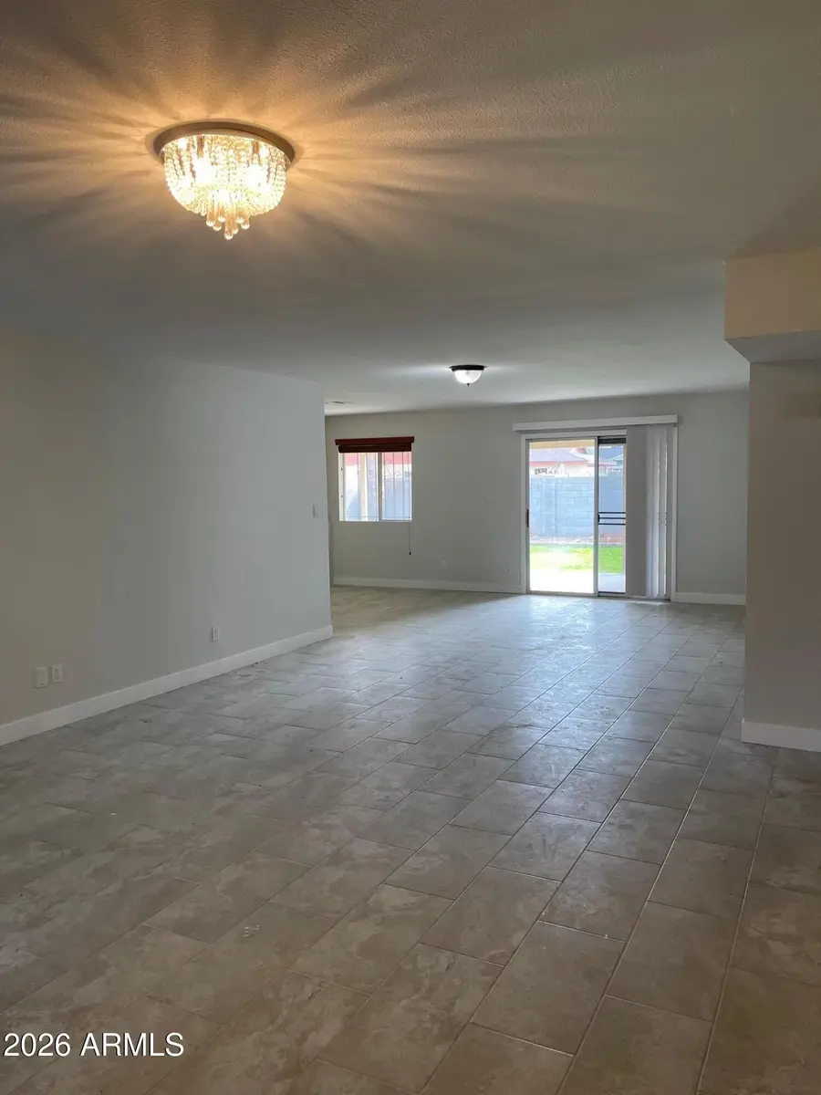 1915 E Gemini Drive, Tempe, AZ 85283 - Image #2