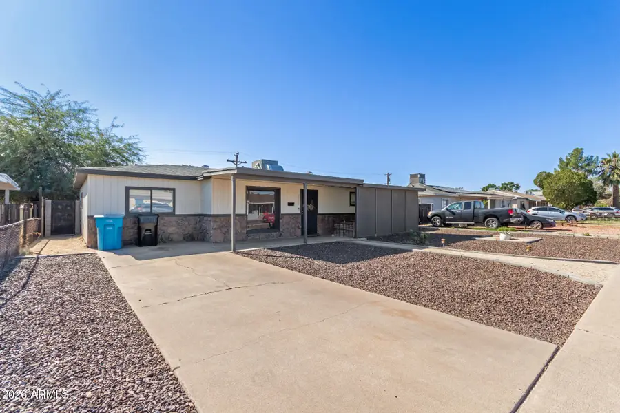 2715 W Royal Palm Road, Phoenix, AZ 85051 - Image #2