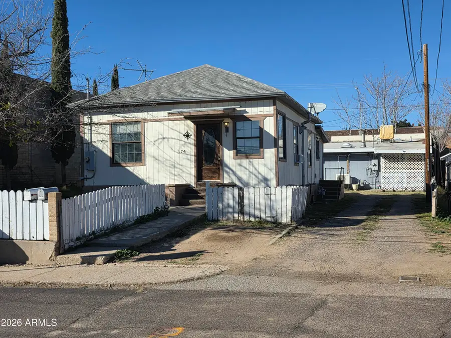 741 E Monroe Street, Globe, AZ 85501 - Image #3