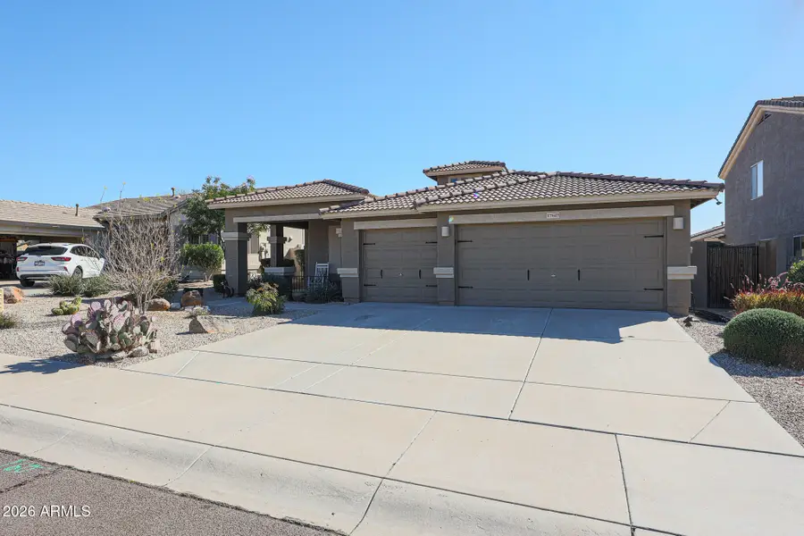17627 W Golden Eye Avenue, Goodyear, AZ 85338 - #2