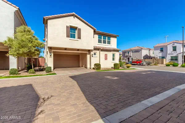 688 N Abalone Drive, Gilbert, AZ 85233