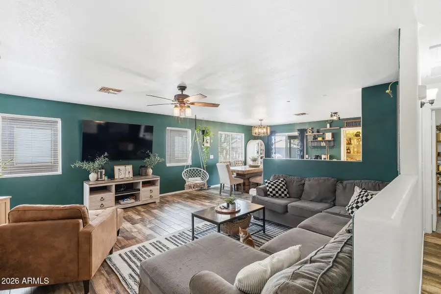 1018 E Cowboy Cove Trail, San Tan Valley, AZ 85143 - Image #2