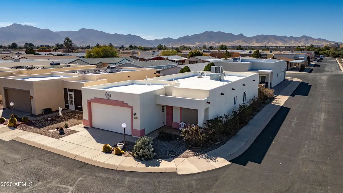 232 S Clubhouse Lane, Sierra Vista, AZ 85635 - Image #1