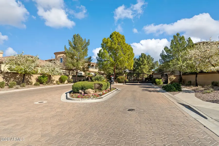 3450 E Pyrenees Pass, Phoenix, AZ 85018 - Image #2