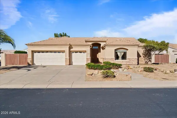 4662 W Fallen Leaf Lane, Glendale, AZ 85310
