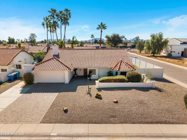 4301 E Betty Elyse Lane, Phoenix, AZ 85032