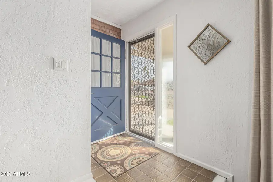 4106 W Purdue Avenue, Phoenix, AZ 85051 - Image #3