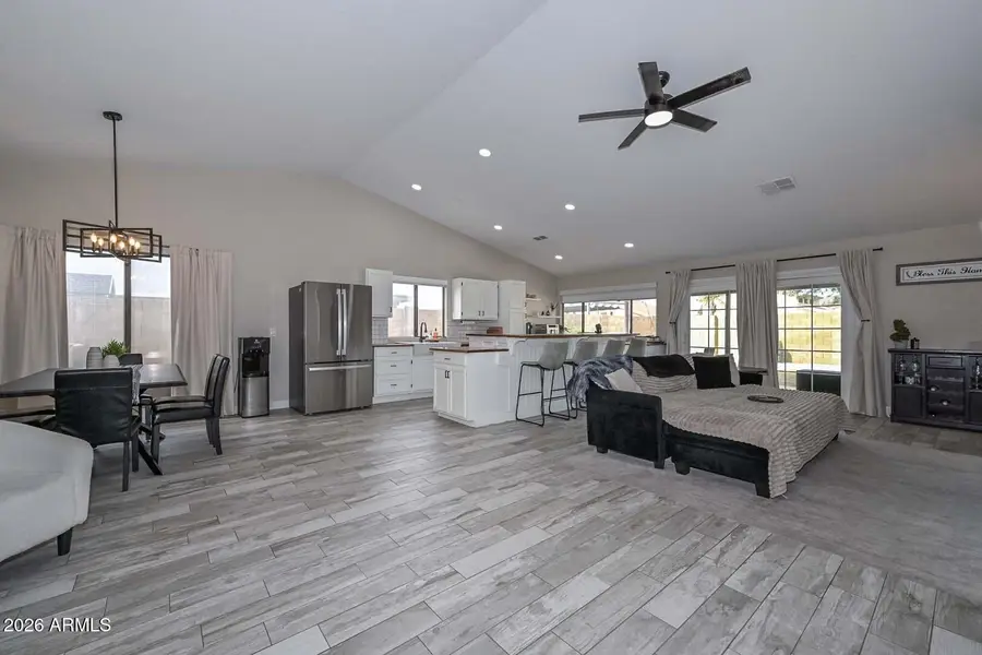 3918 W Calle Lejos --, Glendale, AZ 85310 - Image #2