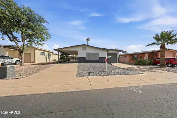 2161 N Middlecoff Drive, Mesa, AZ 85215