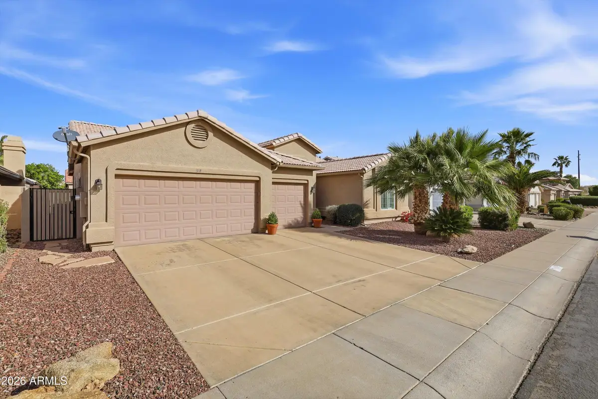 318 W El Freda Road, Tempe, AZ 85284 - #1