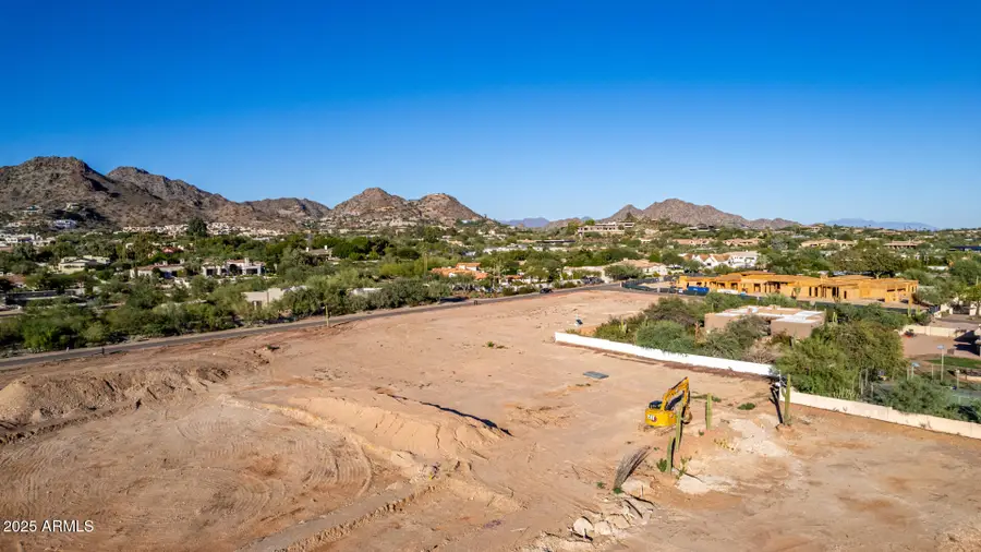 3627 E Bethany Home Road #2, Paradise Valley, AZ 85253 - #3