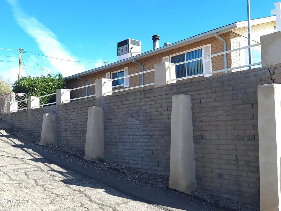 595 N Fourth Street, Globe, AZ 85501 - Image #3