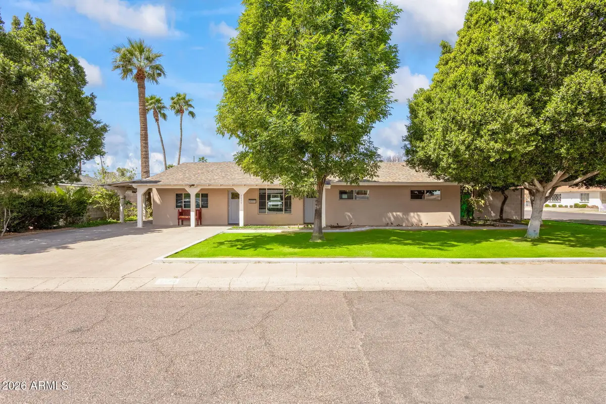 4640 N 14th Avenue, Phoenix, AZ 85013 - #1